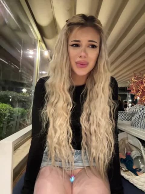 Premium: AlyssaFoxx_ HD (32 min) - April 10, 2026 18:55