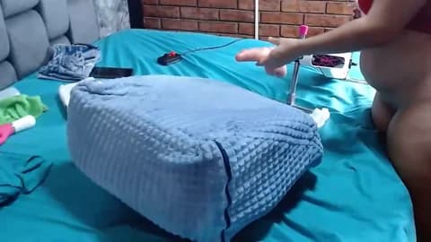 Premium: Couple_Gold69 HD (36 min) - March 11, 2026 10:40