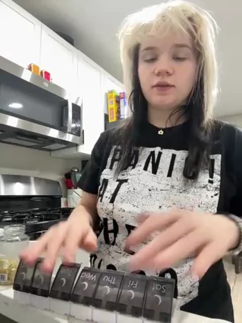 Premium: Cutiepiespanks HD (43 min) - April 23, 2026 03:44