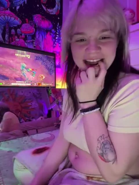 Premium: Cutiepiespanks HD (45 min) - April 29, 2026 03:23