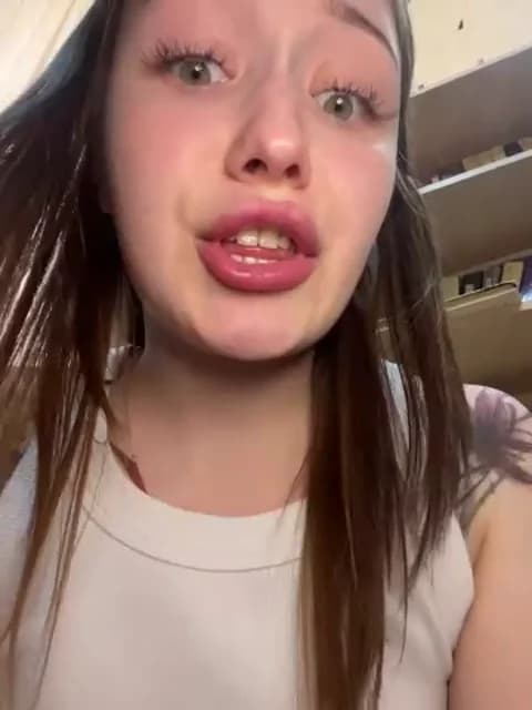 Premium: EliteBitch HD (31 min) - May 6, 2026 08:07