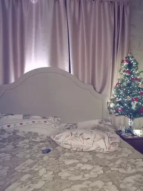 Premium: Her-Girl HD (40 min) - January 11, 2026 23:41