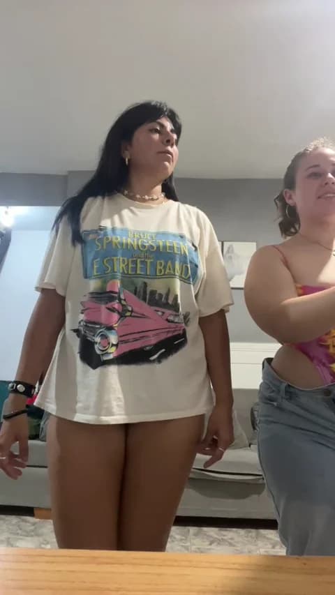 Premium: Hey_catt HD (76 min) - March 21, 2026 05:48