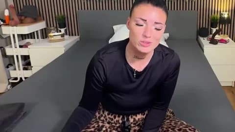 Premium: LizaRoxx HD (31 min) - January 11, 2026 03:46