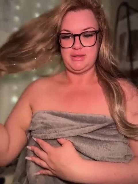 Premium: Scottish_Milf_Bella_xo HD (55 min) - April 14, 2026 02:37