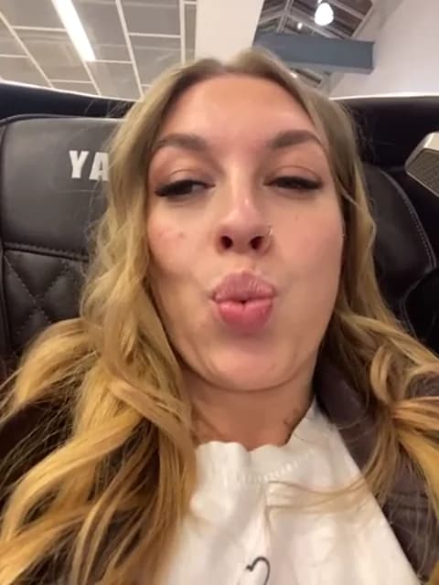 Premium: Sweet___Emily HD (34 min) - January 27, 2026 16:35