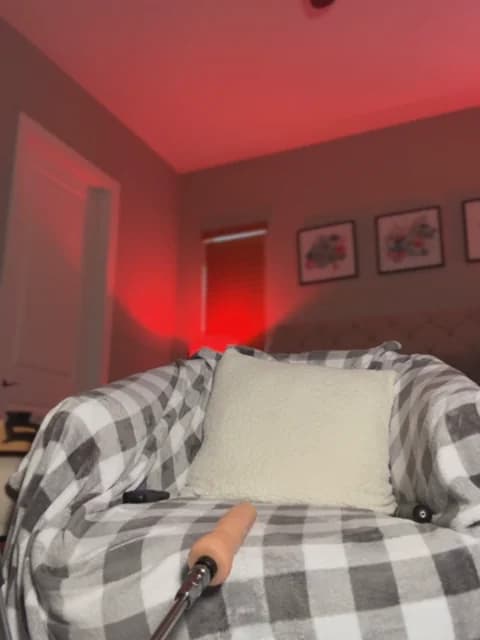 Premium: Tiny-Mimi HD (32 min) - April 17, 2026 18:02