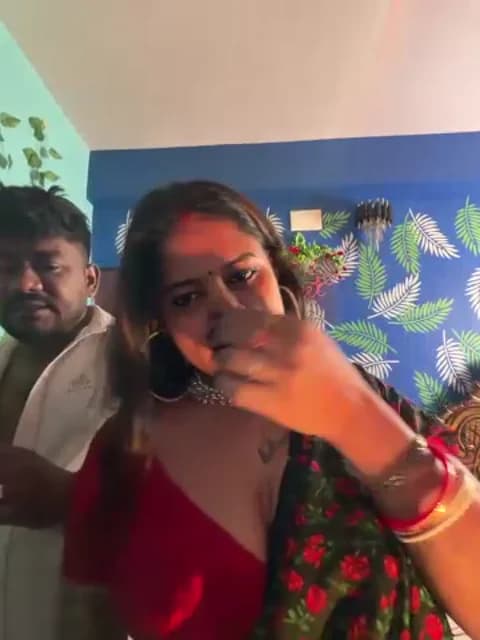 Premium: V-Hot-Sweti HD (32 min) - April 13, 2026 20:39