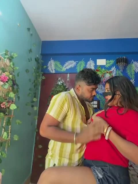 Premium: V-Hot-Sweti HD (33 min) - April 30, 2026 18:45