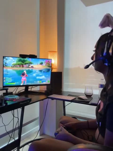 Premium: Your_Paris HD (39 min) - April 6, 2026 02:05