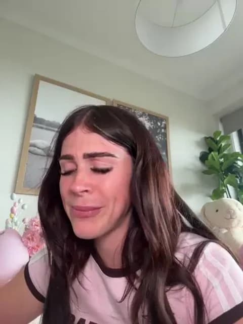 Premium: aus_queen HD (44 min) - April 3, 2026 04:41