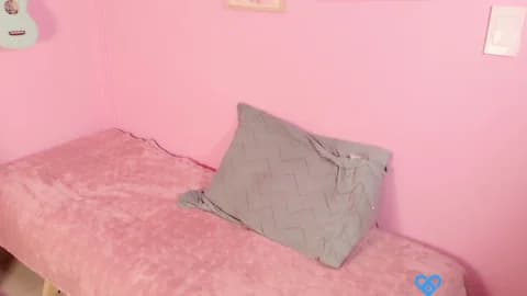 Premium: little_effy18_ HD (30 min) - January 15, 2026 04:35