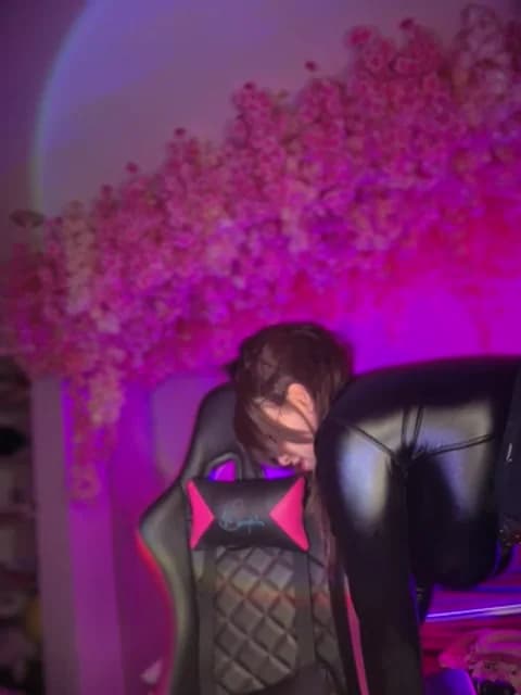 Premium: seraphine23 HD (44 min) - March 16, 2026 07:00