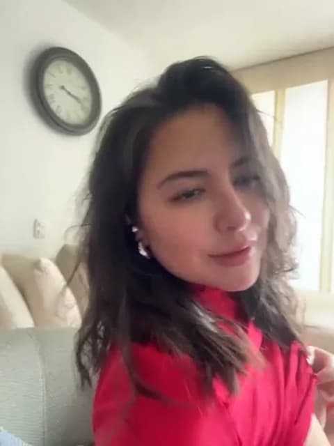 Premium: sukhakunis1 HD (35 min) - May 13, 2026 20:55