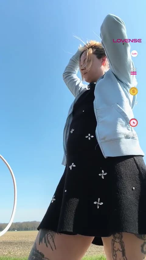 Premium: xHotmilf87x HD (60 min) - March 23, 2026 12:46