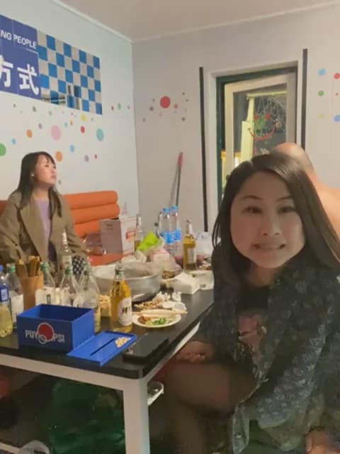 Premium: xiaotiantian-10 HD (52 min) - April 26, 2026 14:13