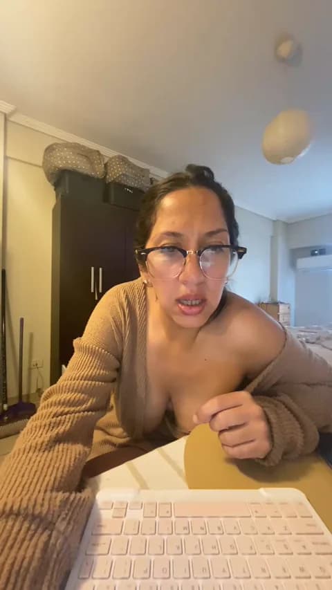 Premium: yes37xxx HD (40 min) - March 22, 2026 12:09