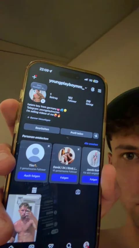 Premium: youngplayboymm HD (63 min) - April 18, 2026 21:11