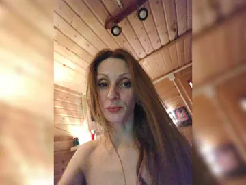 Lizzzo BongaCams Model - Cam Recordings