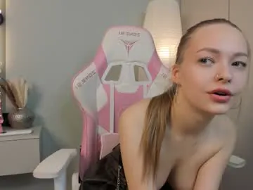 Emily Chaturbate Model - Cam Recordings